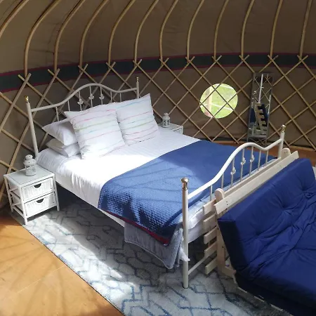 Yurts Looe