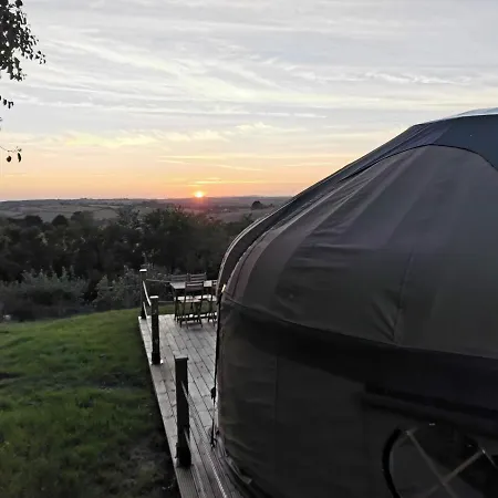 Yurts Οργανωμένο κάμπινγκ Looe