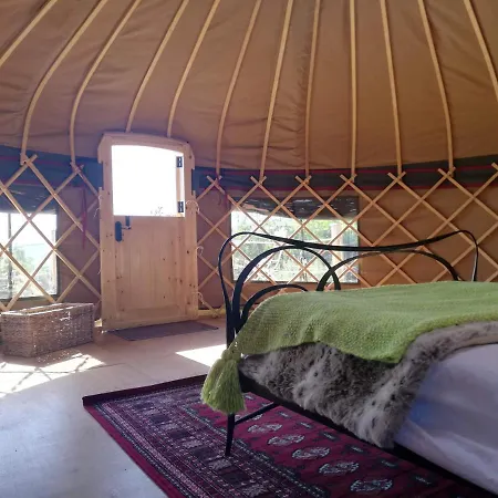 Yurts Οργανωμένο κάμπινγκ *