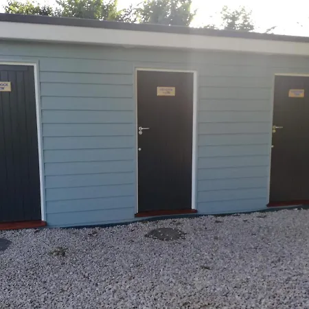 Yurts Οργανωμένο κάμπινγκ